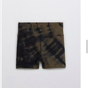 Aerie seamless 3” tie dye shorts